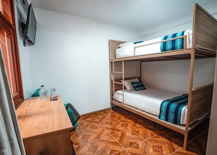 Casa Andora Hotel *
